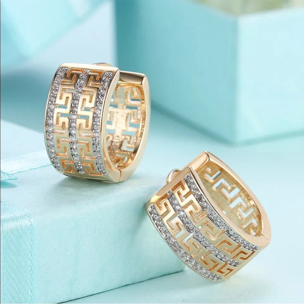 New 18K Yellow Gold Plated Crystal Hoop Earrings